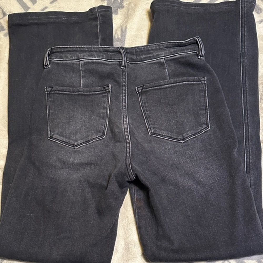 A117.    Black high rise Wide Leg Jeans - have been altered size 26